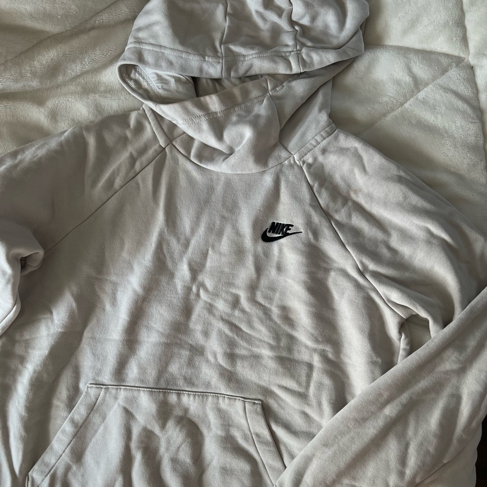 Womens Nike pullover